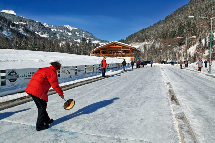 Eisstockschießen - Winterurlaub in Großarl, Ski amadé